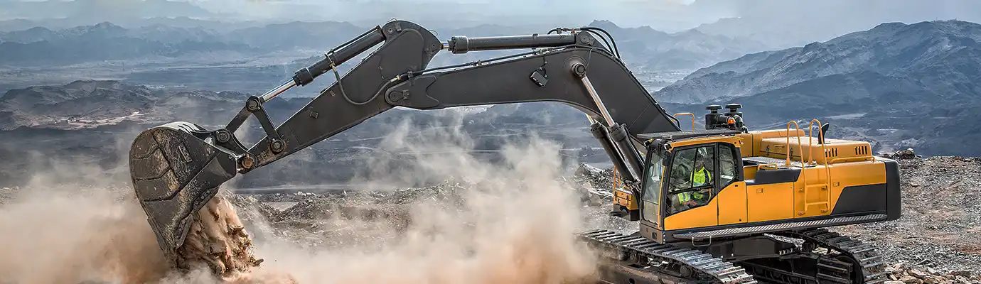 Daily Maintenance of Excavators Under Three Working Conditions